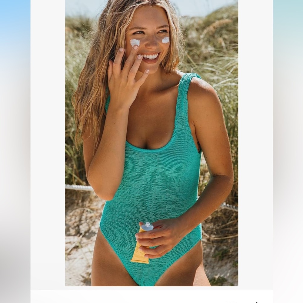 B2PRETTY S NWT SEAFOAM Green Textured SEXY tummy control One-Piece Swimsuit